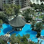 Mira Mar Atrium Beach