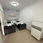 Luxury 3 Bdr Condo By The Beach