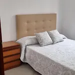 Habitacion 2 A 100 M De La Playa De Poniente
