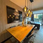 Albatros Luxury Ground Floor