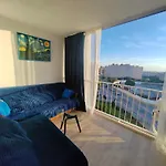 Apartment-Studio With View M&M