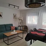 Chloe Apartments Trg