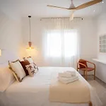 Arenas Beach Apartments