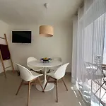 Precioso Apartamento De 2 Habitaciones Recien Reformado En Benidorm