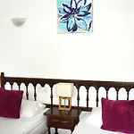 Bermuda Apartments