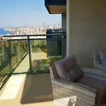 Kronos Apartment