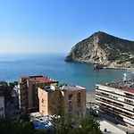 Vistal Al Mar Apartamentos Cornelia