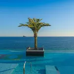Luxury Ocean Apartment