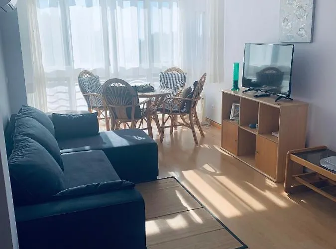 Montecarlo street apartment