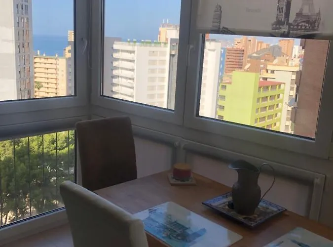 Cosy Apartment 5 Min From The Beach , Sea View