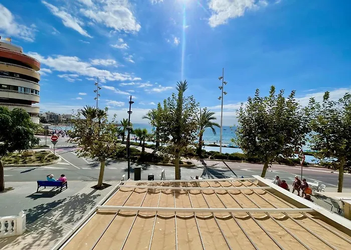 Estudio Poniente Seafront