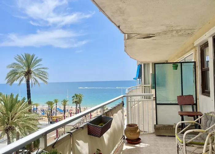 Gavina Levante Beach And Sun
