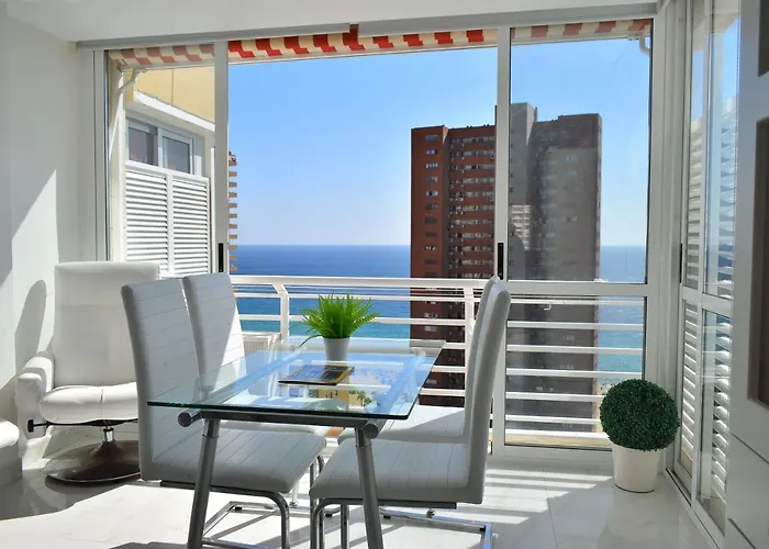 Los Caballos Vip Playa Levante