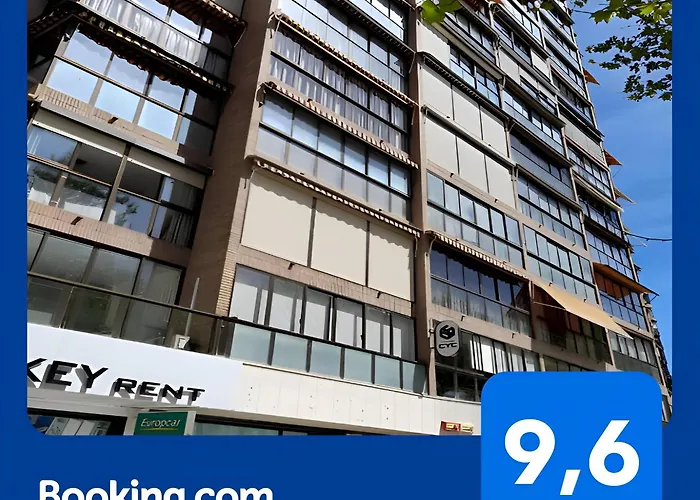Paraiso Mediterraneo Levante Beach Pool & Parking