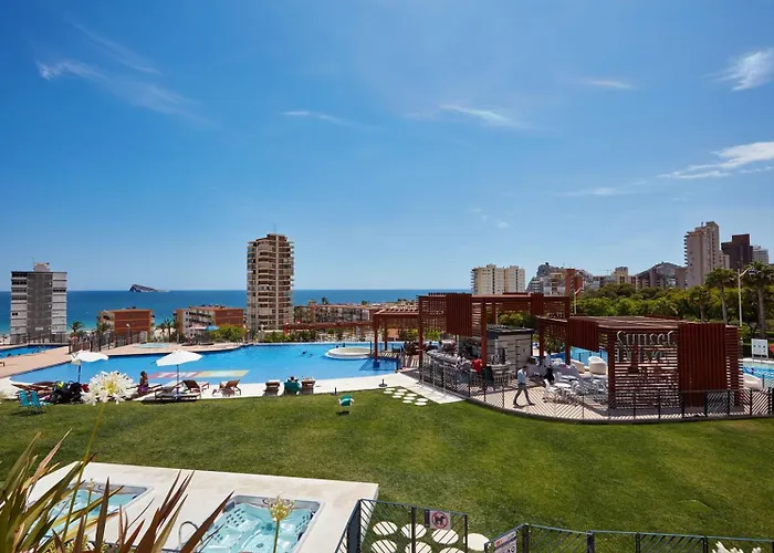 Amazing Apartment In Benidorm - Sunset