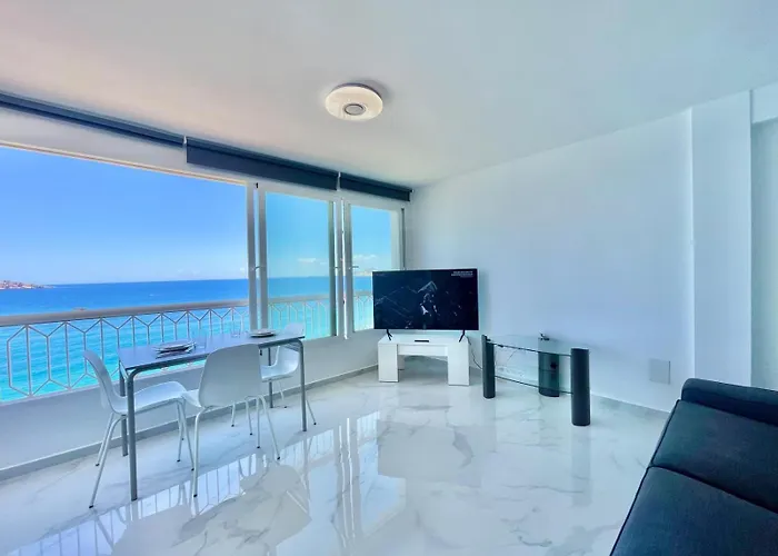 Torre Principado Seafront Studio