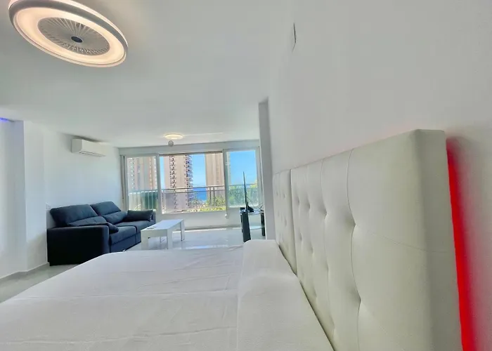 Magnificent Mediterraneo Studio