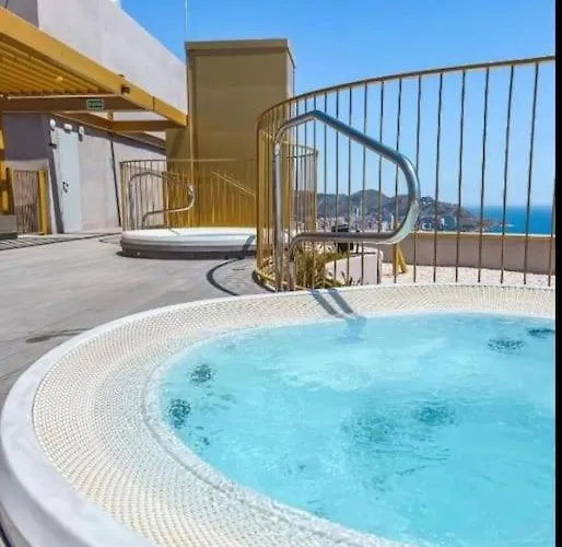 Intempo 31 Panoramic Sunrise & Spa