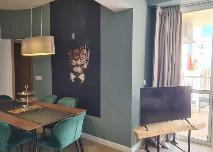 Levante Boutique Apartment In Centre With Seaview