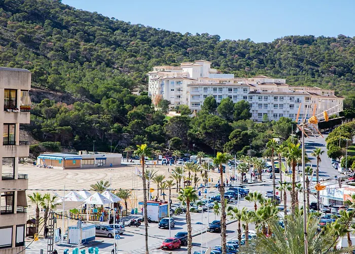 Arenas Beach Apartments