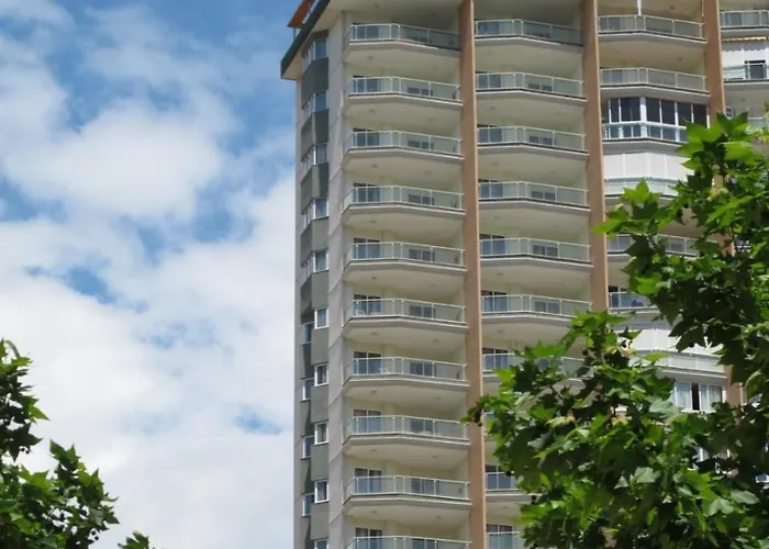 Apartamentos Playamar
