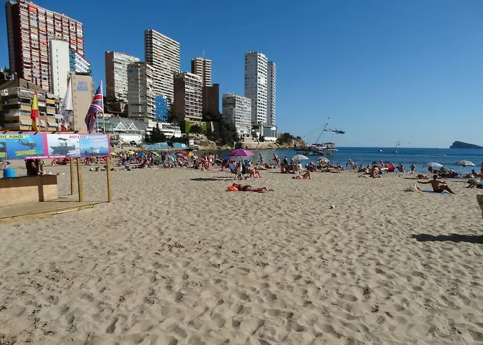 Apartment 2 Bedrooms, 250M Levante Beach