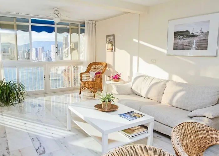 Apartamentos Halcon