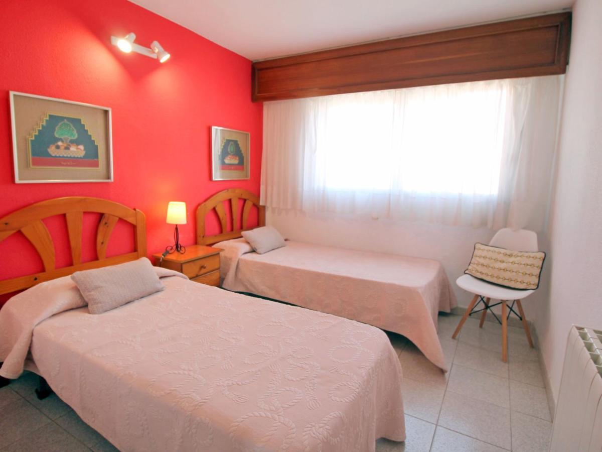 Apartment Palmeras Playa Levante First Line By Interhome *