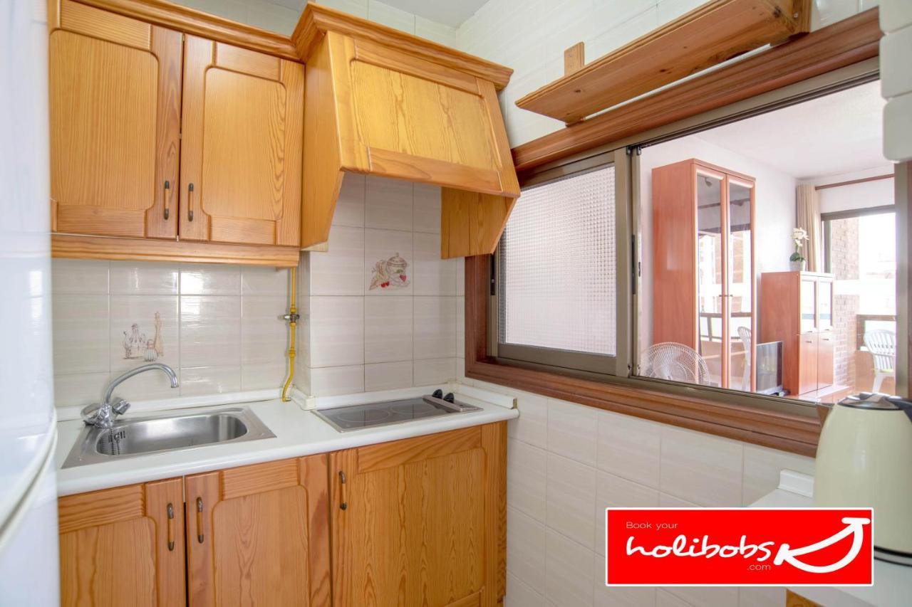 Perfect Family Getaway With Free Parking And Spacious Balcony L Pool L Sleeps 4 L Free Netflix And Wifi L Free Welcome Pack L Auge * Benidorm