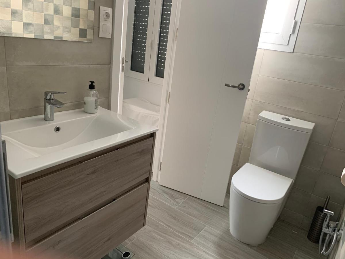 Apartamento Giner, Muy Centrico, Soleado, En Pleno Casco Historico, Frente La Playa De Levante, A Unos Pasos, Con Vistas Al Mar Benidorm