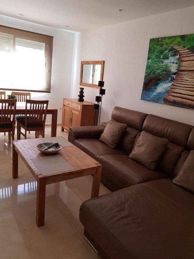 Hr Paradise Residencial Loix *