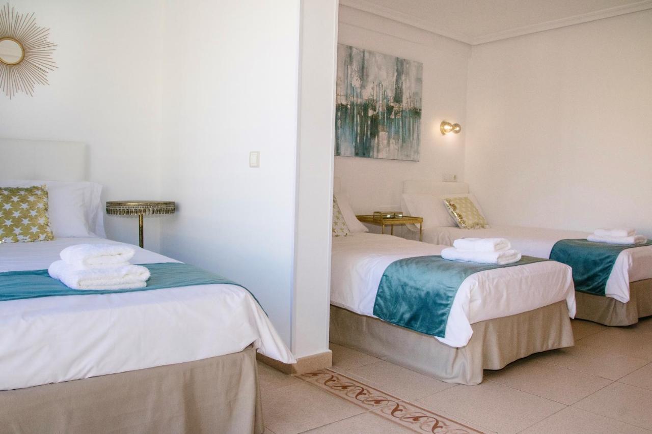 Playa De Levante Sea View Appartement *