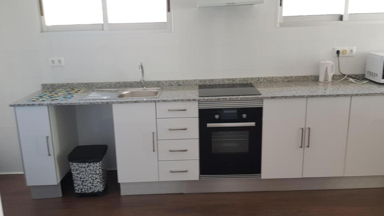 Disponible Marblaw-18 A 31 Octubre 1ª Linea- Aire Acondic -2hab 2bn, Parking Opcionable Extra