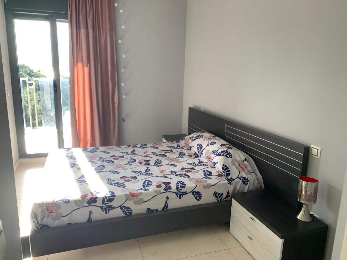 Con Buena Ubicacion Appartement