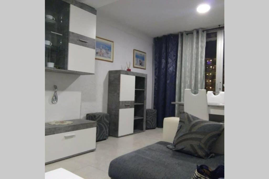 Moby Dick 6b Apartment
