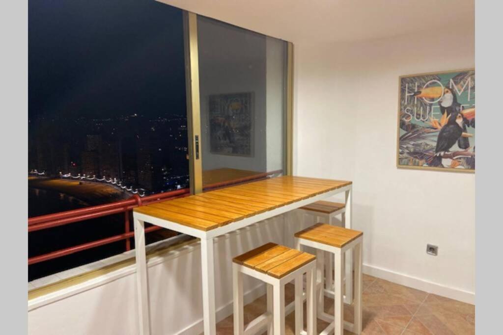 Ideal 1 Apartment *