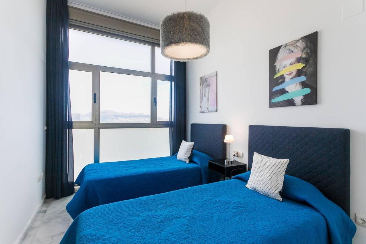 Appartement 140m² 3 Slaapkamer, 2 Privé Badkamer In Playa De Levante Benidorm