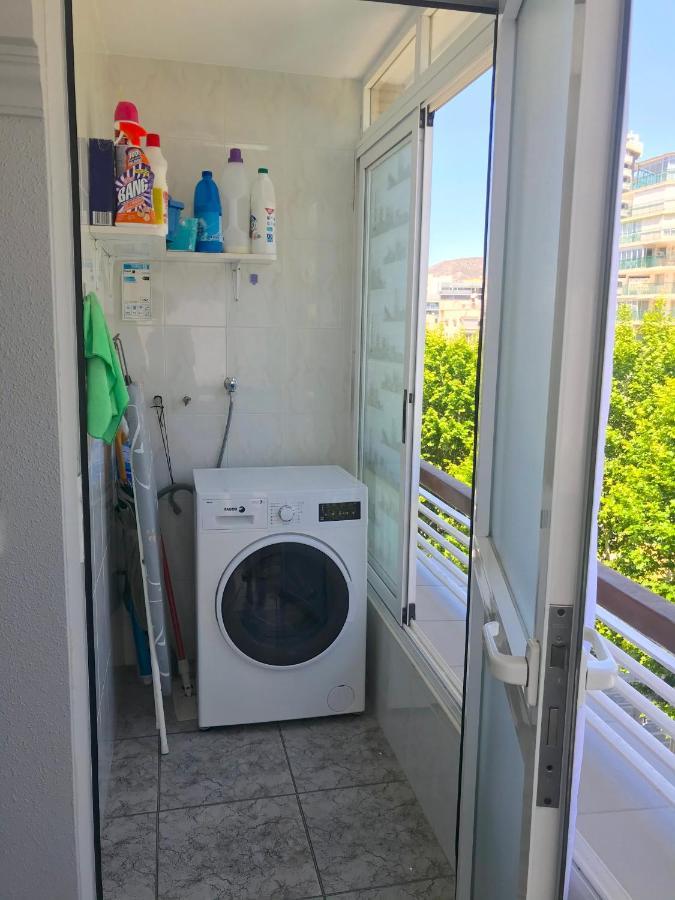 En Plaza Triangular Y Muy Cerca De La Playa Apartment Benidorm