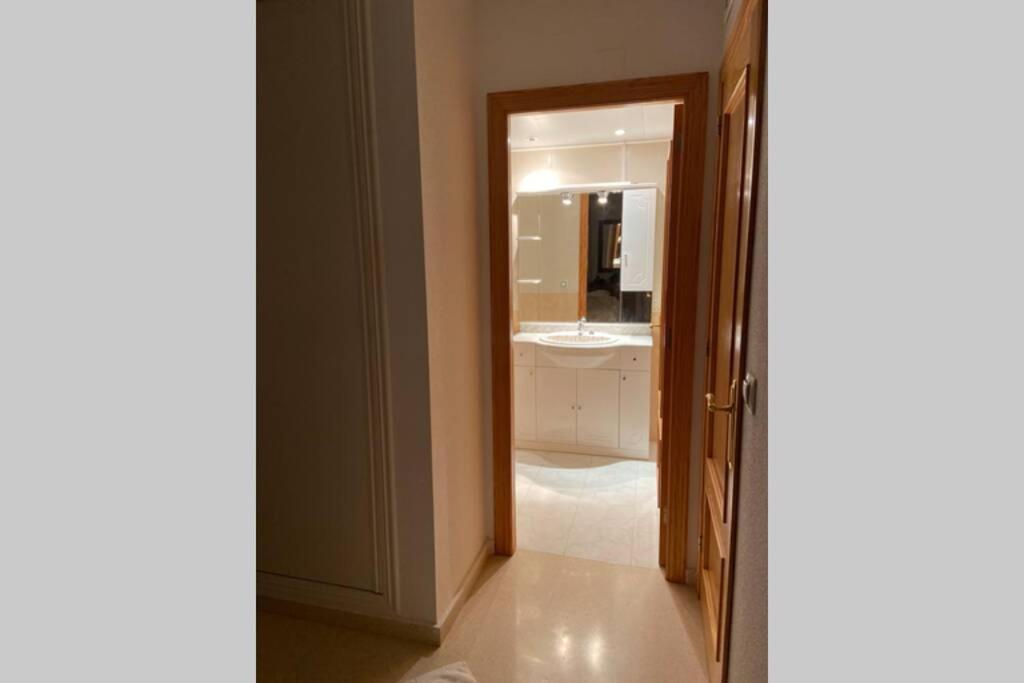 Ideal 2 Apartment *