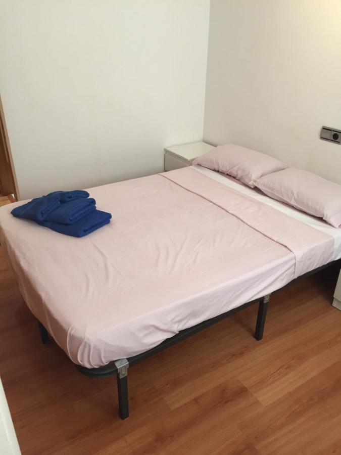 De 100 M² En Parque De L'aiguera, Con 3 Habitación Benidorm