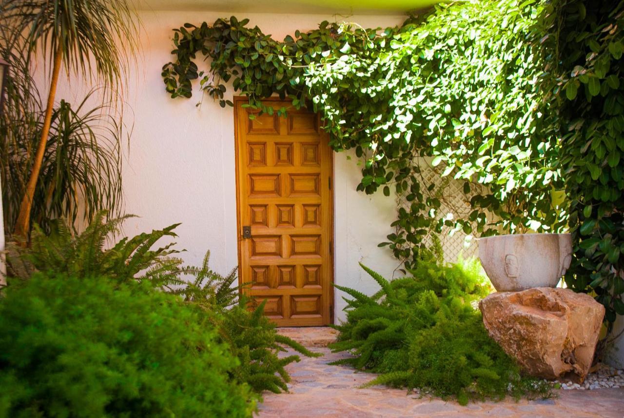 Villa Altozano With Pool, Barbeque, Large Garden, And Fantastic Sea Views