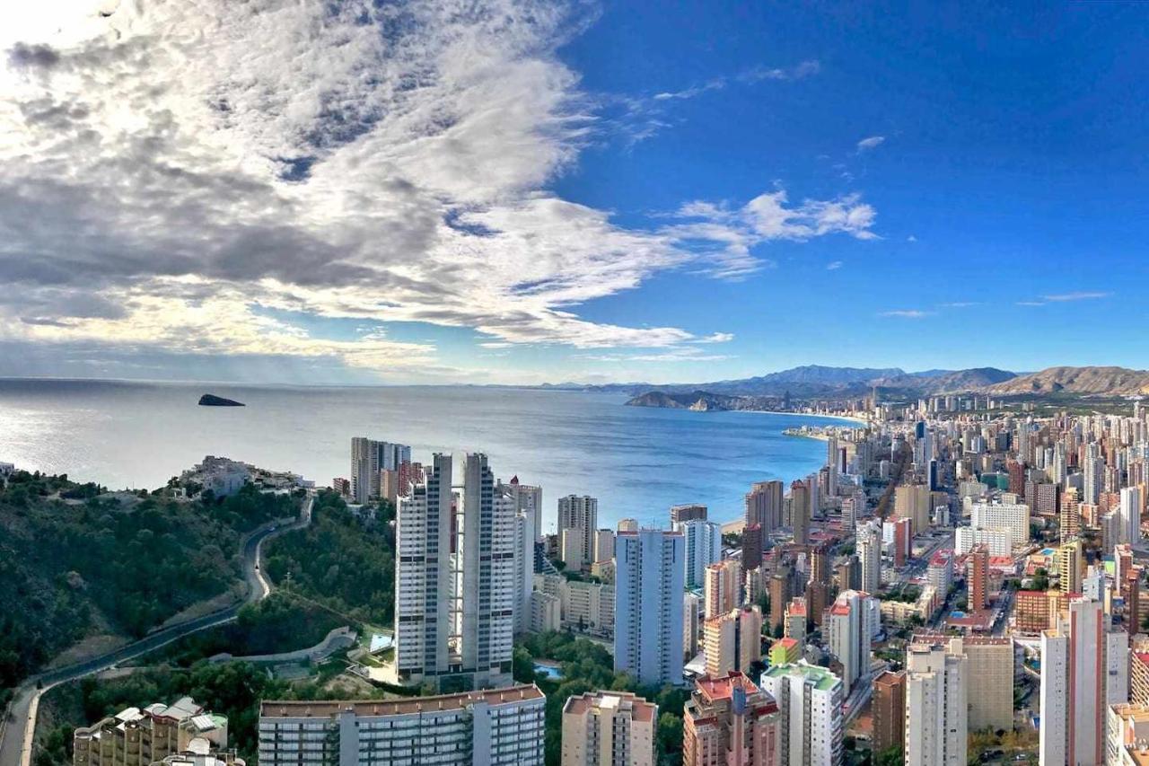 High Rise On The 39th Floor With Private Terrace And Sea Views * Benidorm