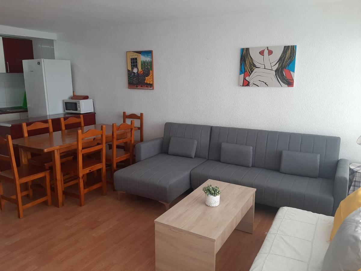 1ª Linea Playa Levante, Garage, Wifi, Climatizacion Apartment