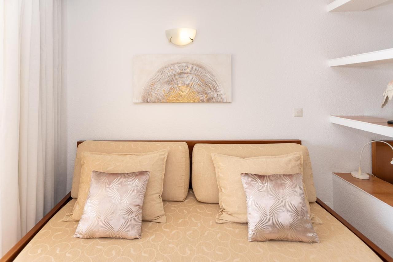 María Cristina Apartamento *