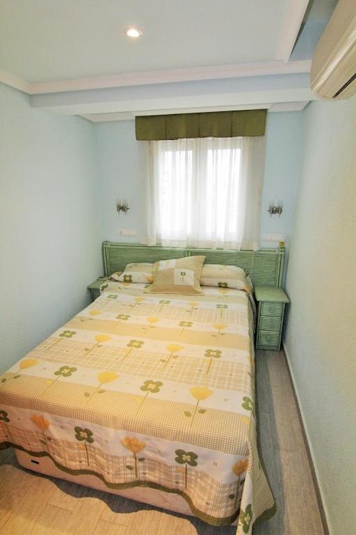 Apartamento Torre Yago, Primera Linea De Playa 6 Personas *