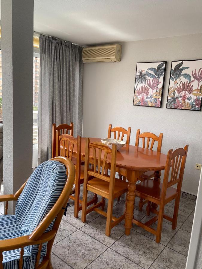 Apartamento En Plaza Triangular Y Muy Cerca De La Playa
