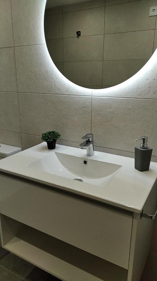 Apartment Beachfront In Poniente *