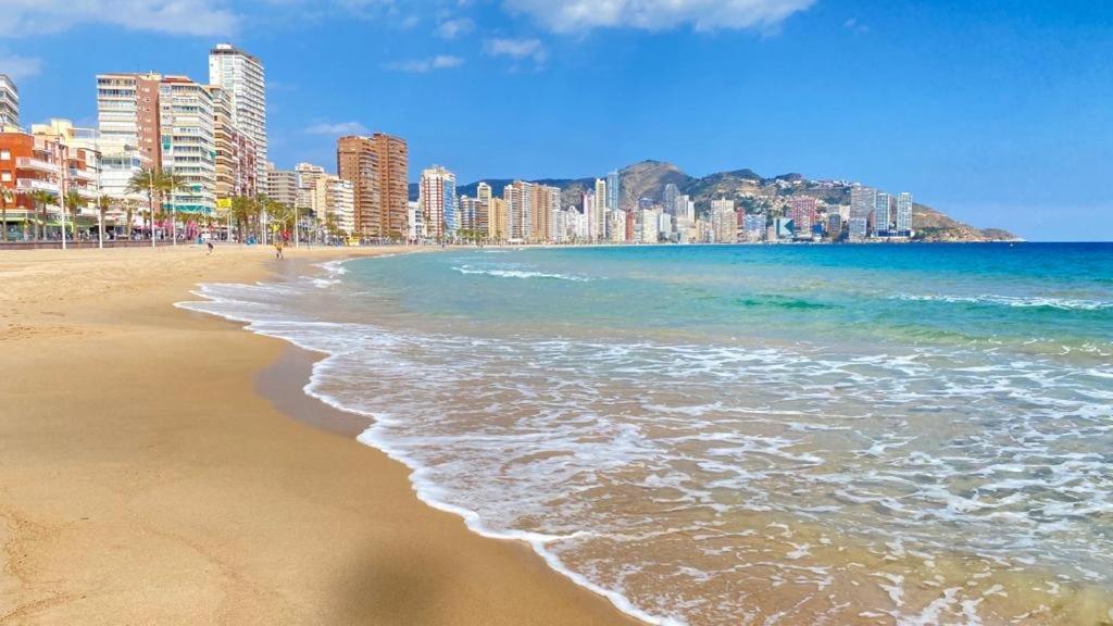 Agua View Luxe Apartment Benidorm