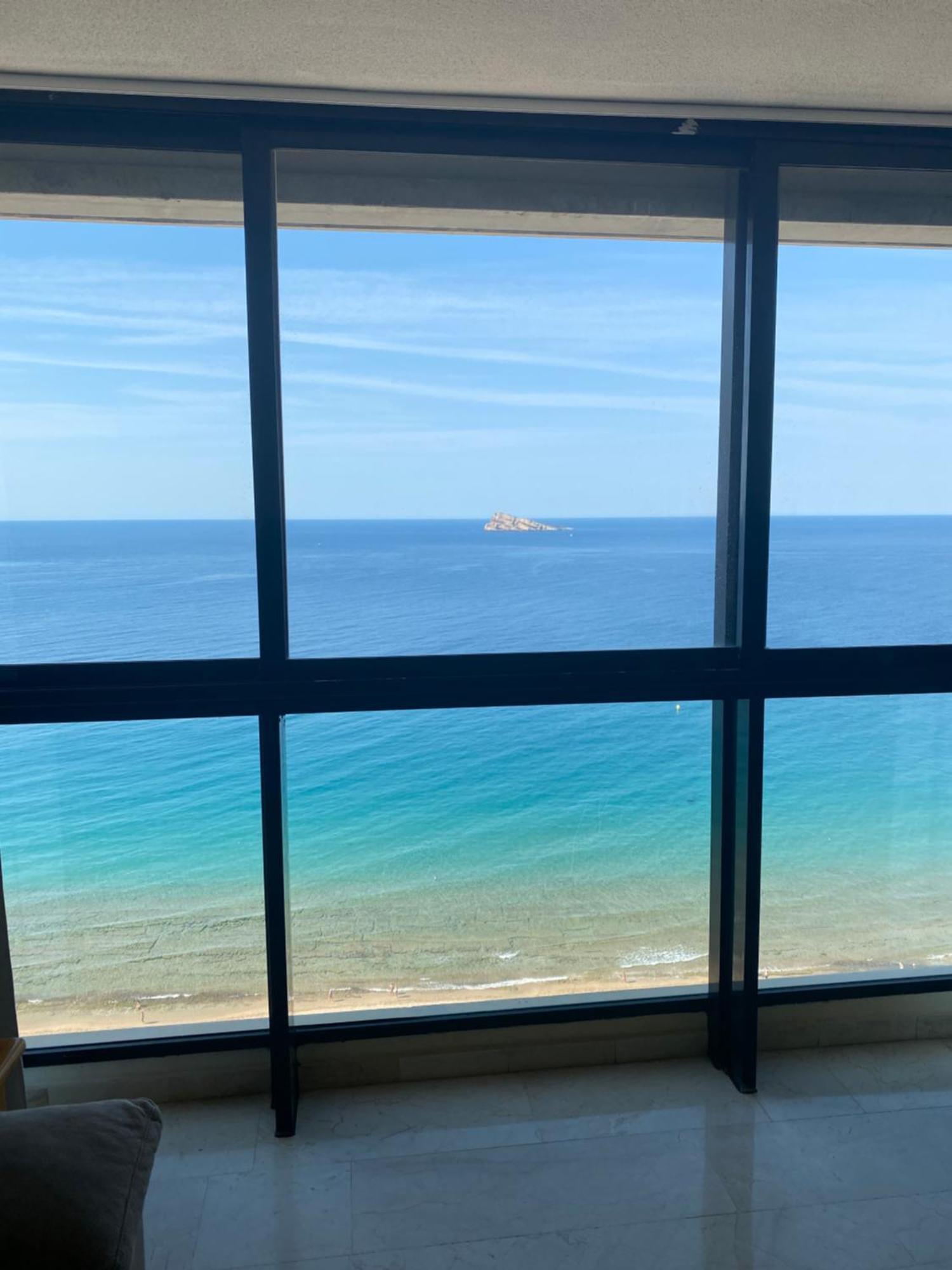 Primera Linea De Playa, Benidorm. Apartment Benidorm
