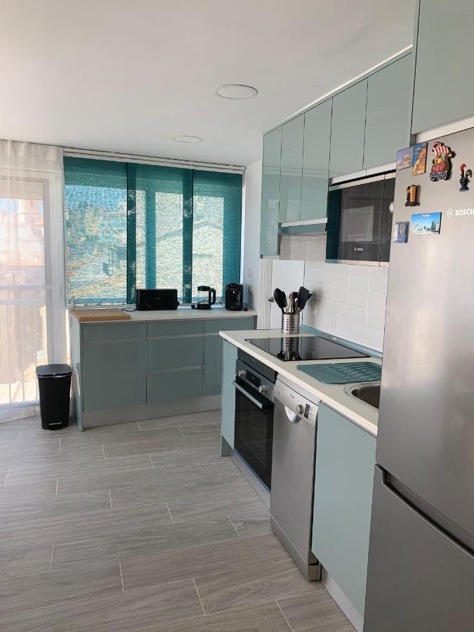 Apartamento Giner, Muy Centrico, Soleado, En Pleno Casco Historico, Frente La Playa De Levante, A Unos Pasos, Con Vistas Al Mar *